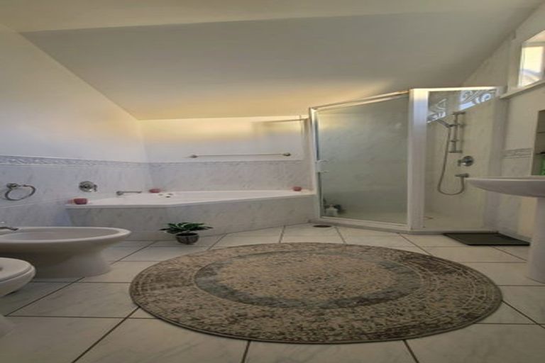 Photo of property in 7 Cameron Street, Takapuna, Auckland, 0622