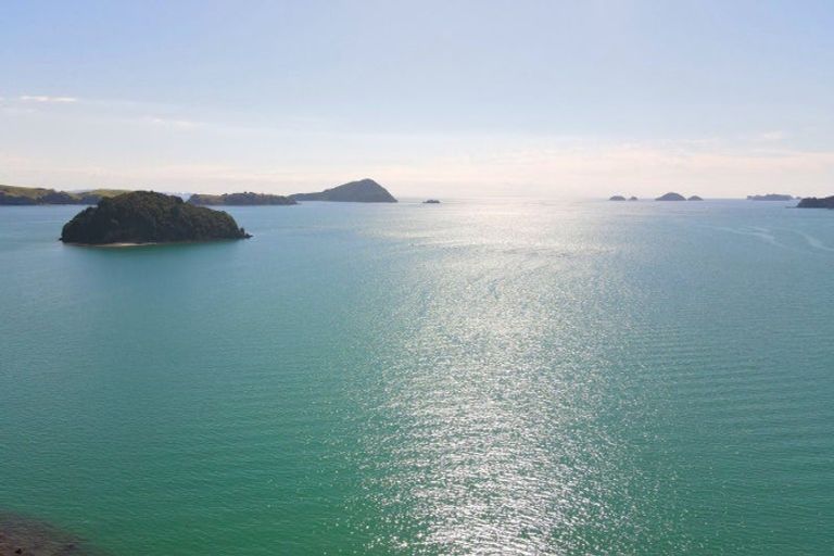 Photo of property in 1920 Wyuna Bay Road, Wyuna Bay, Coromandel, 3581
