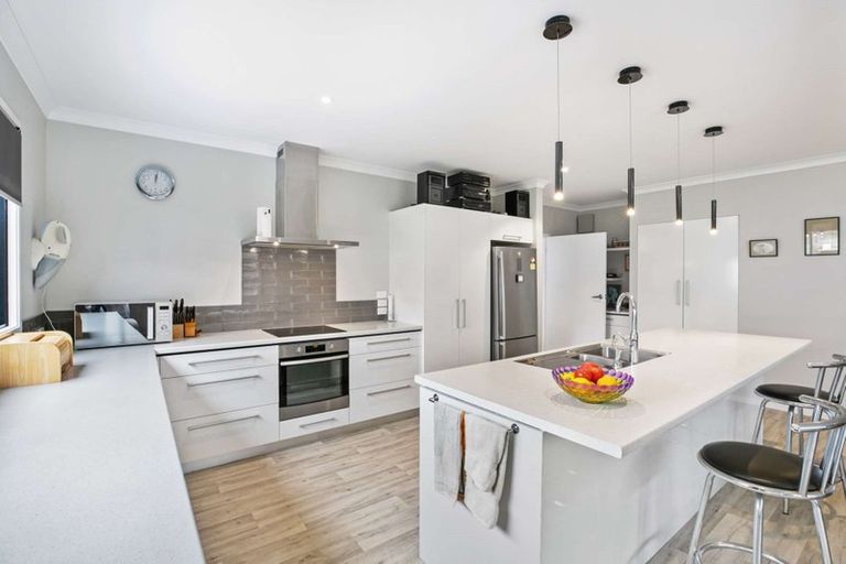 Photo of property in 17 Meadowview Drive, Morrinsville, 3300