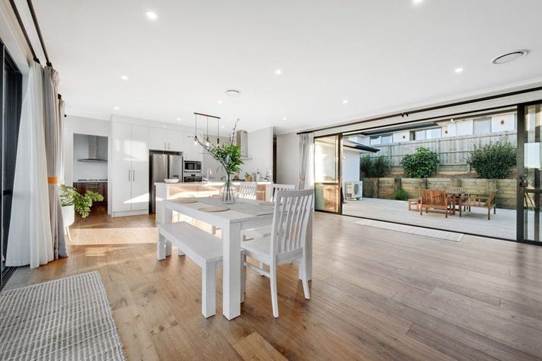 Photo of property in 150 Ninth View Avenue, Beachlands, Auckland, 2018