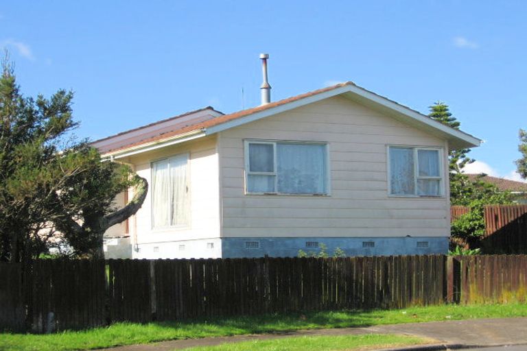 Photo of property in 20 Bahama Place, Clover Park, Auckland, 2023