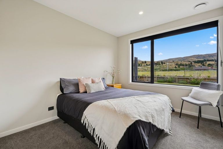 Photo of property in 93 Magnum Drive, Cromwell, 9310