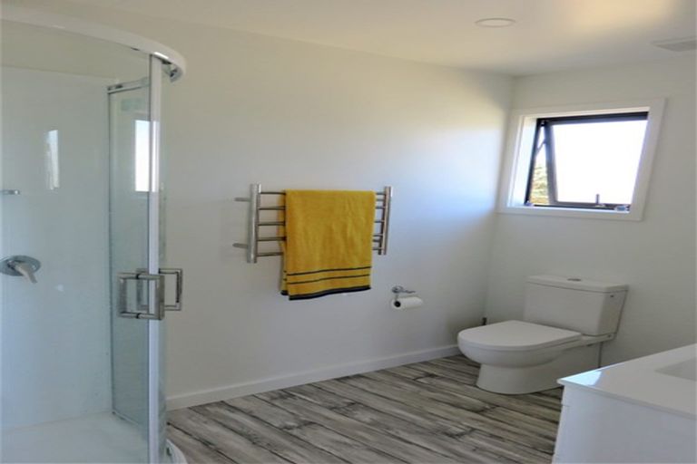 Photo of property in 33 Sunset Drive, Baylys Beach, Dargaville, 0377