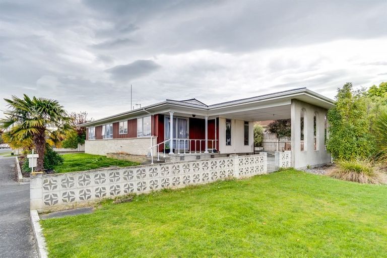 Photo of property in 2 Jellicoe Place, Tamatea, Napier, 4112