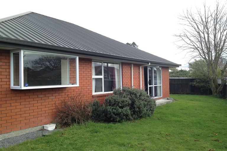 Photo of property in 43 Forfar Street, St Albans, Christchurch, 8014