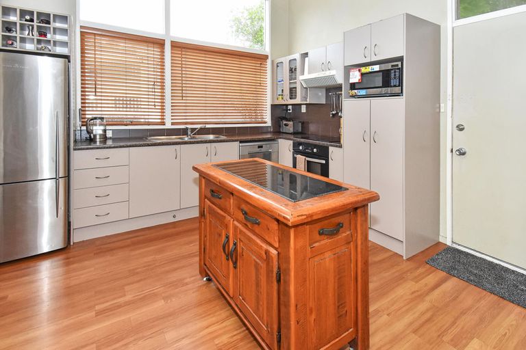 Photo of property in 88 Red Hill Road, Red Hill, Papakura, 2110