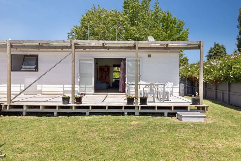 Photo of property in 27 Totara Street, Edgecumbe, 3120