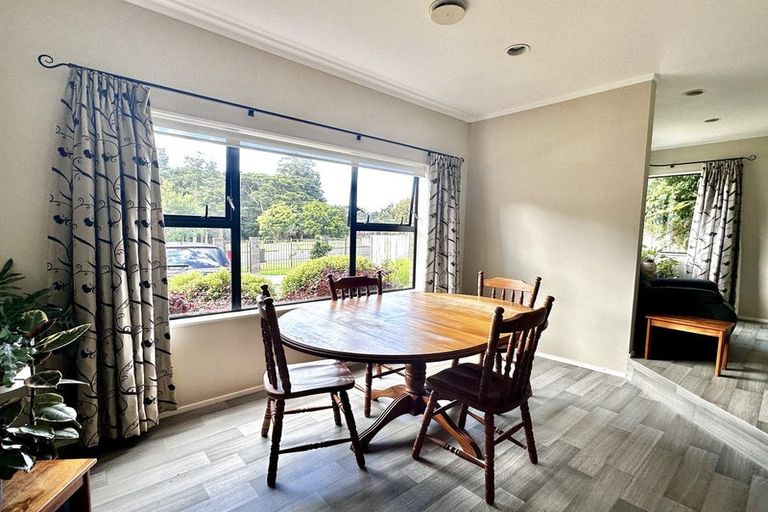 Photo of property in 63 Charles Prevost Drive, The Gardens, Auckland, 2105