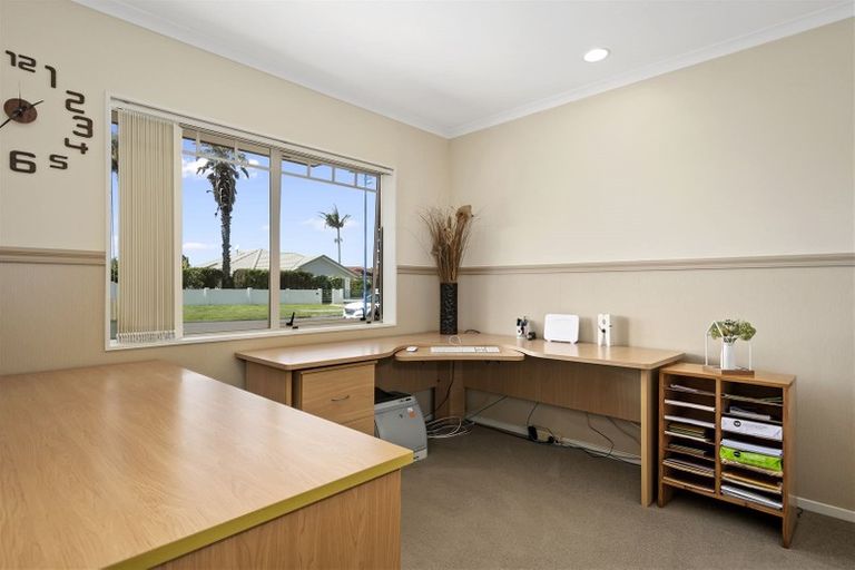 Photo of property in 18 Monterey Key, Papamoa Beach, Papamoa, 3118