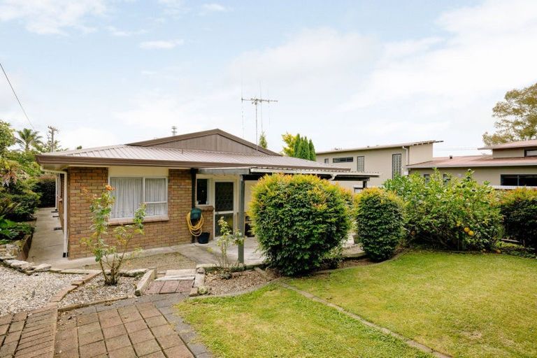 Photo of property in 30 Chaucer Street, Leamington, Cambridge, 3432