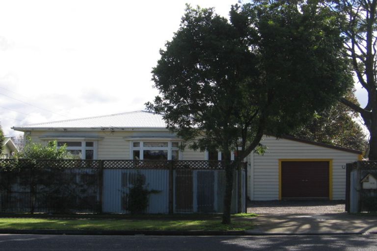 Photo of property in 109a Puhinui Road, Papatoetoe, Auckland, 2104
