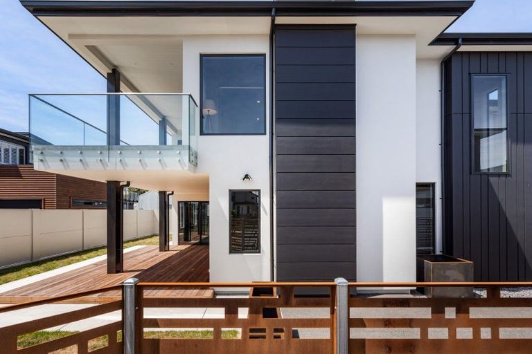 Photo of property in 25 Coronation Street, Ahuriri, Napier, 4110