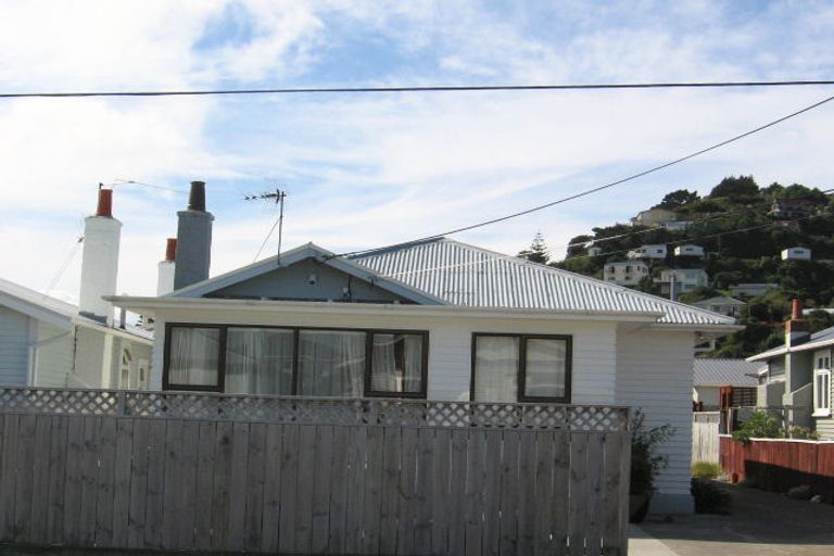 Photo of property in 9 Bruges Avenue, Miramar, Wellington, 6022