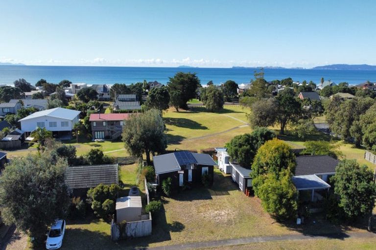 Photo of property in 147 Waimaire Avenue, Matarangi, Whitianga, 3592