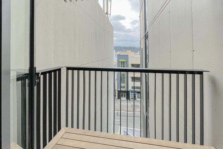 Photo of property in 401/212 Willis Street, Te Aro, Wellington, 6011