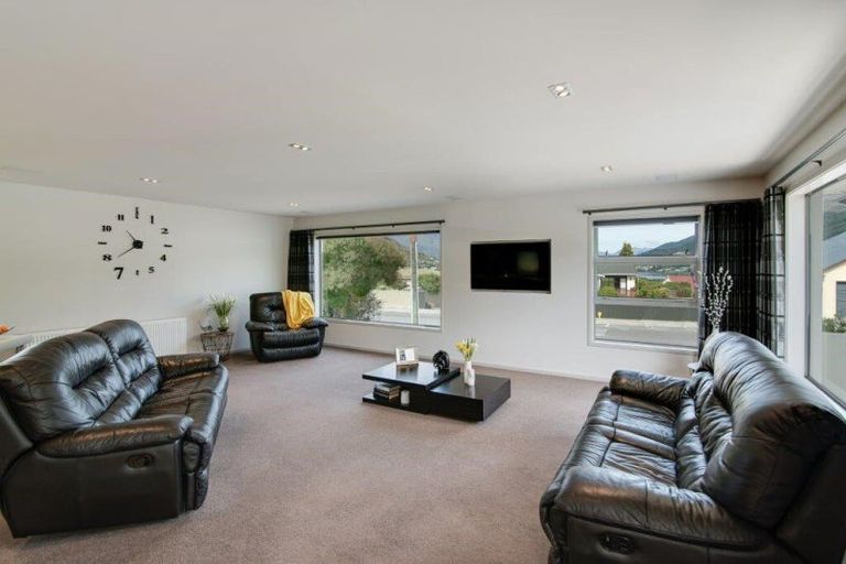 Photo of property in 28 Mcbride Street, Frankton, Queenstown, 9300