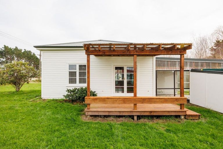 Photo of property in 916 Tennent Drive, Linton, Palmerston North, 4472