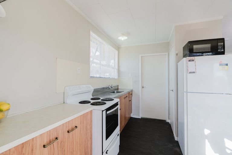 Photo of property in 16 Tranmere Road, Fairfield, Hamilton, 3214