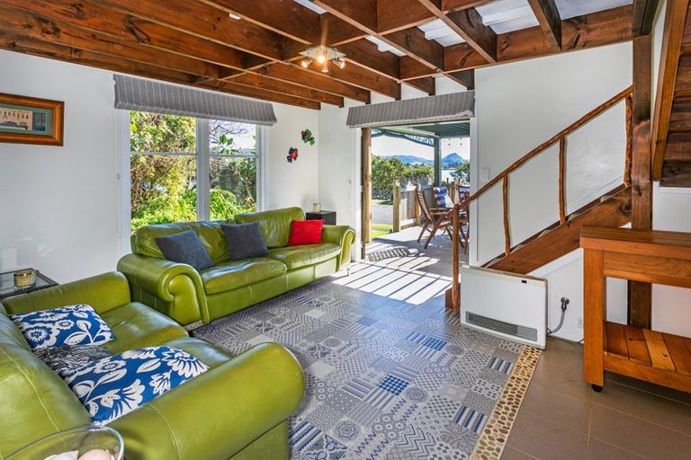 Photo of property in 223 Tukere Drive, Whangamata, 3620