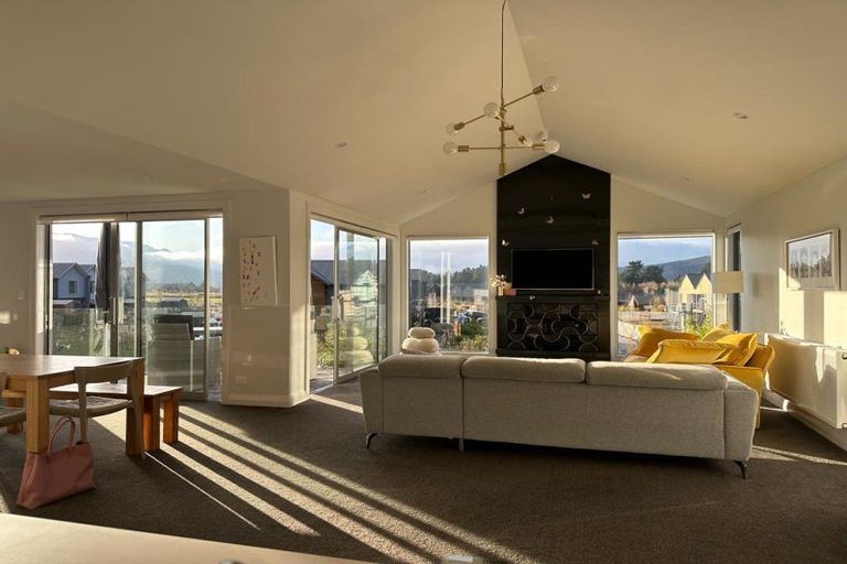 Photo of property in 7 Rocklands Court, Wanaka, 9305