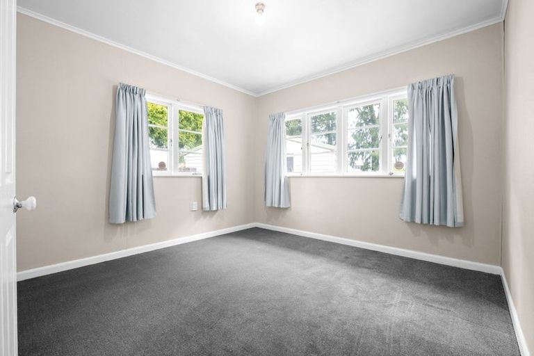 Photo of property in 10 Tui Avenue, Forest Lake, Hamilton, 3200