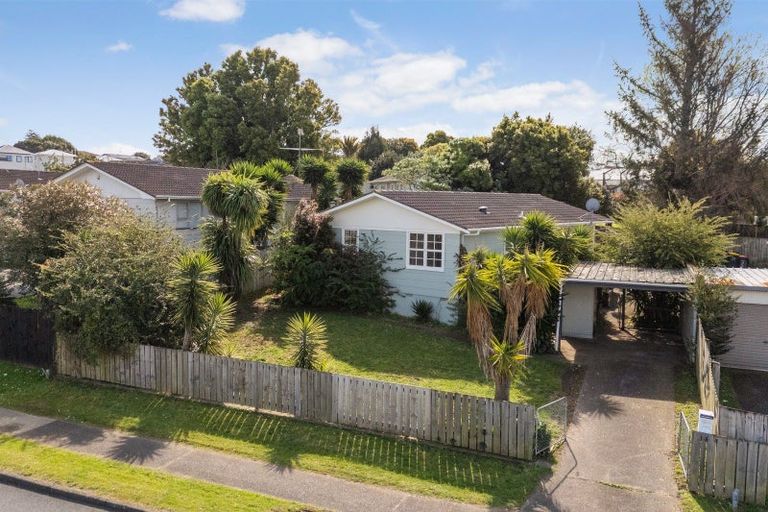 Photo of property in 123 Mahia Road, Wattle Downs, Auckland, 2103