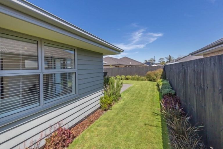 Photo of property in 25 Te Whariki Street, Marshland, Christchurch, 8083