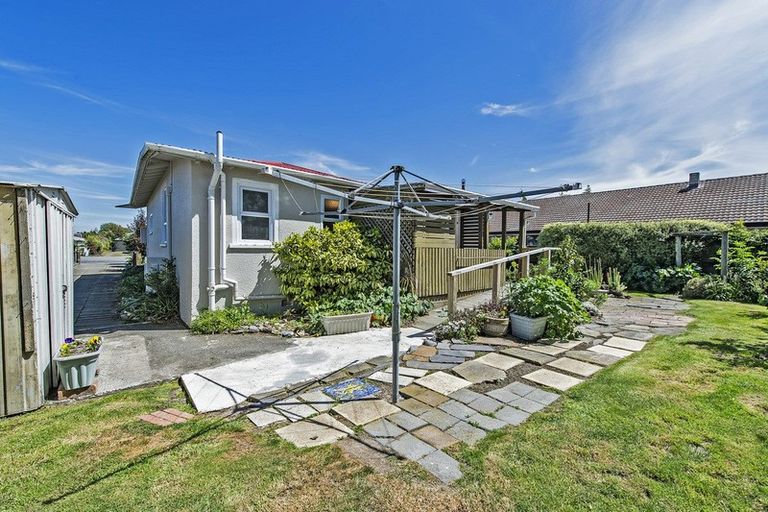 Photo of property in 124 Percival Street, Rangiora, 7400