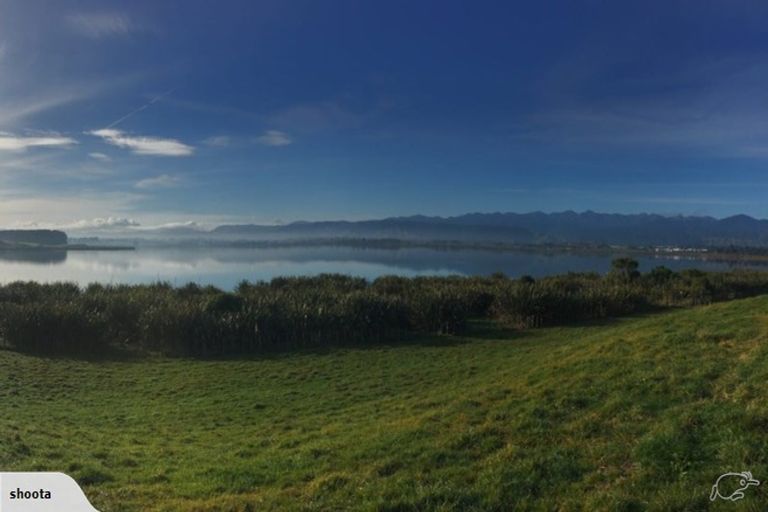 Photo of property in 440 Hokio Beach Road, Hokio Beach, Levin, 5571