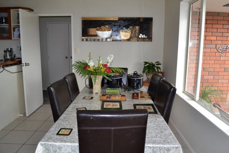 Photo of property in 8 Belcoo Crescent, East Tamaki, Auckland, 2013