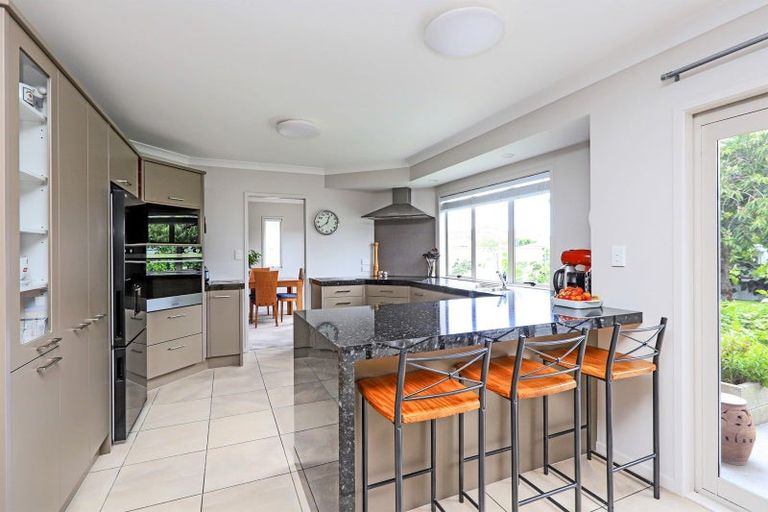 Photo of property in 41 Fairview Place, Havelock North, 4130