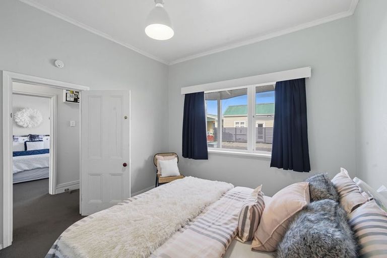 Photo of property in 12 Osmond Street, South Dunedin, Dunedin, 9012