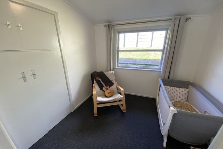 Photo of property in 76 Dowse Drive, Maungaraki, Lower Hutt, 5010