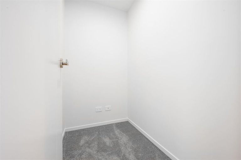 Photo of property in 2/735 East Coast Road, Browns Bay, Auckland, 0630