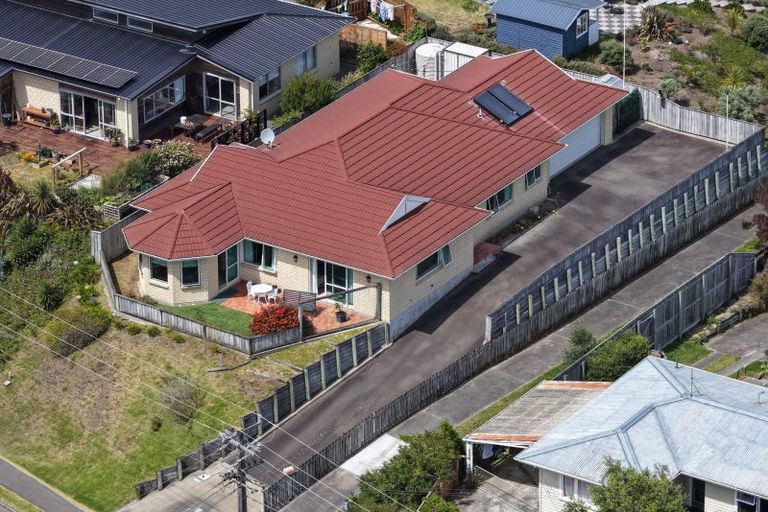 Photo of property in 71 Tasman Road, Otaki Beach, Otaki, 5512