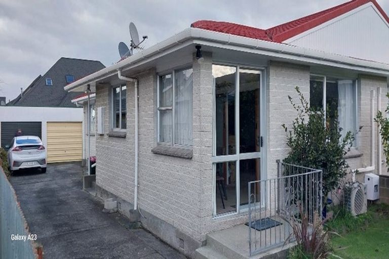 Photo of property in 2/166 Waterloo Road, Hutt Central, Lower Hutt, 5010