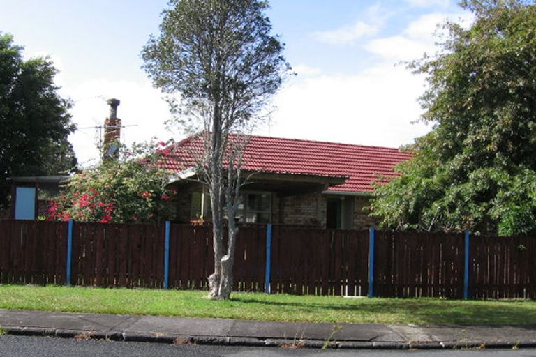 Photo of property in 1/25 Daytona Road, Henderson, Auckland, 0610