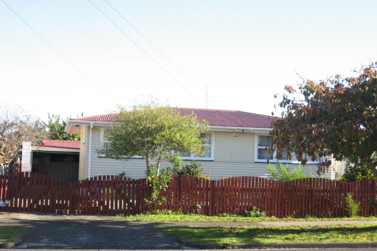 Photo of property in 61 Friedlanders Road, Manurewa, Auckland, 2102