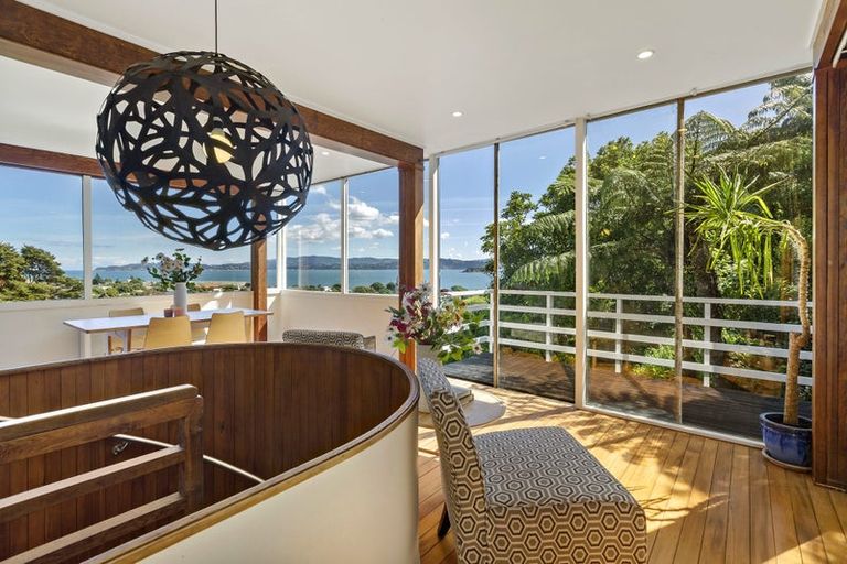 Photo of property in 287a Muritai Road, Eastbourne, Lower Hutt, 5013