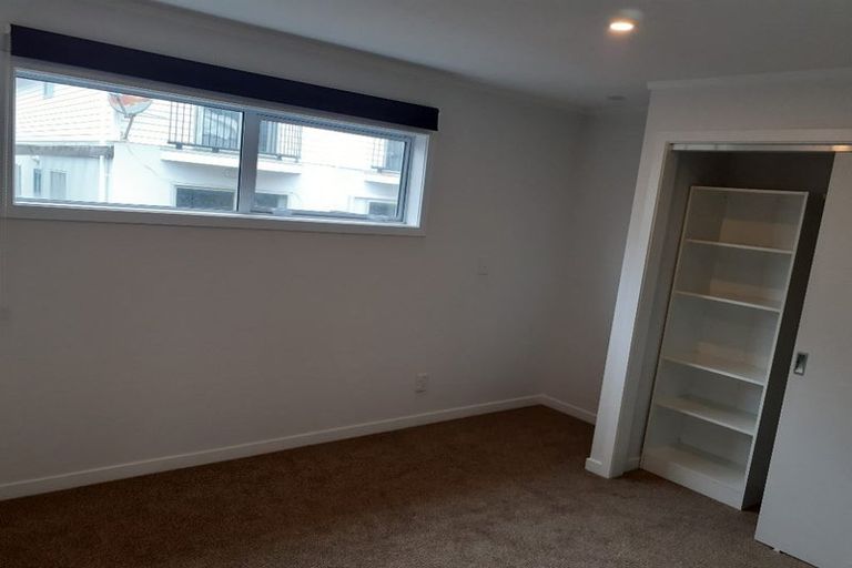 Photo of property in 10a Stone Street, Miramar, Wellington, 6022