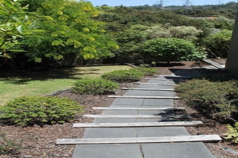 Photo of property in 10 Summerfield Lane, Albany, Auckland, 0632