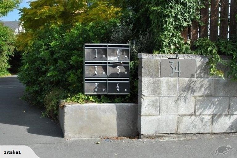 Photo of property in 4/34 Holly Road, St Albans, Christchurch, 8014