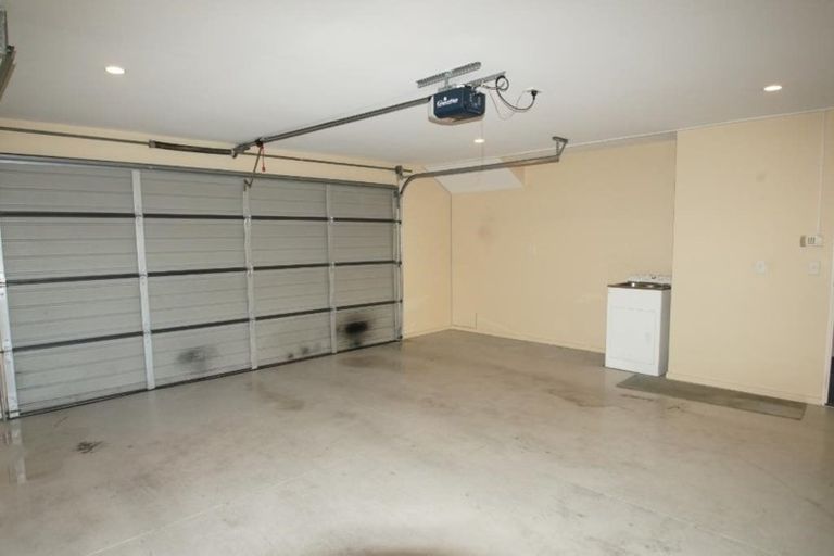 Photo of property in 5/67 Brockworth Place, Riccarton, Christchurch, 8011