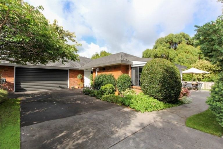 Photo of property in 157a Heta Road, Highlands Park, New Plymouth, 4312