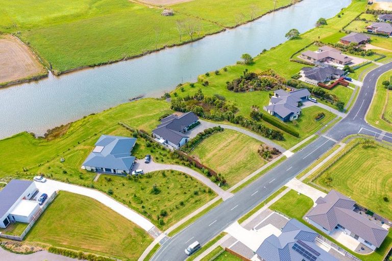 Photo of property in 6 Breton Drive, Waipu, 0510