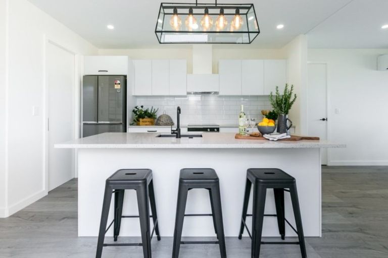 Photo of property in 11 Hurunui Drive, Te Awa, Napier, 4110