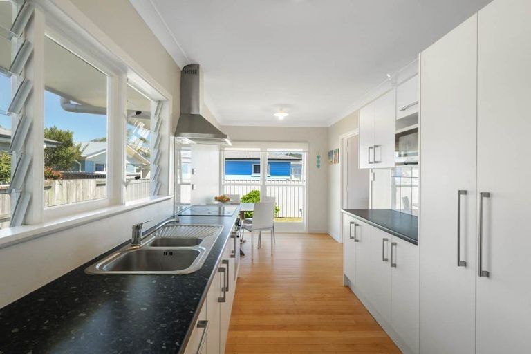 Photo of property in 15a Sandleigh Drive, Athenree, Katikati, 3177