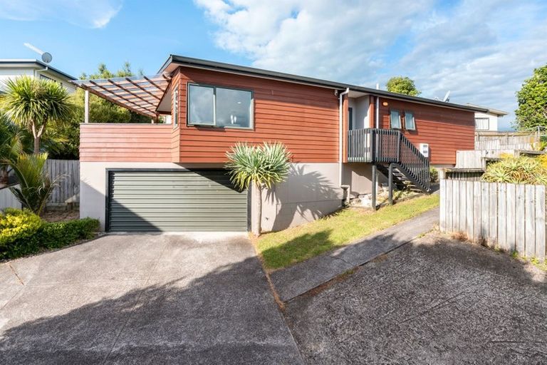 Photo of property in 2/160 Archers Road, Glenfield, Auckland, 0629
