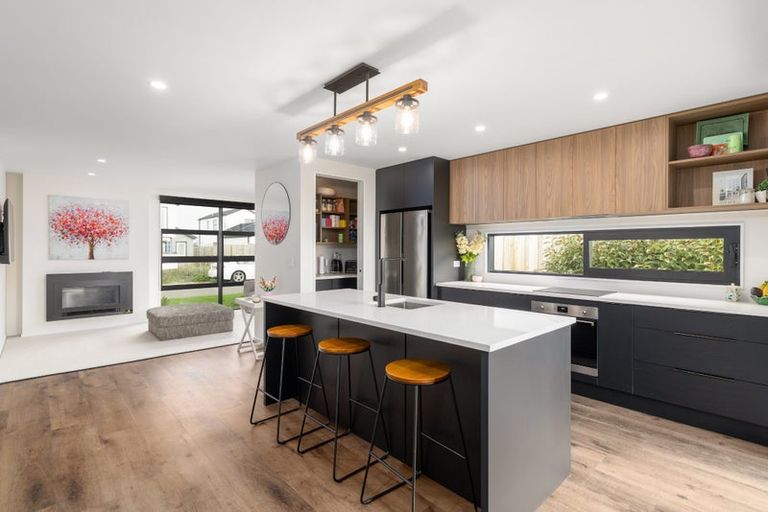 Photo of property in 9 El Patron Lane, Halswell, Christchurch, 8025