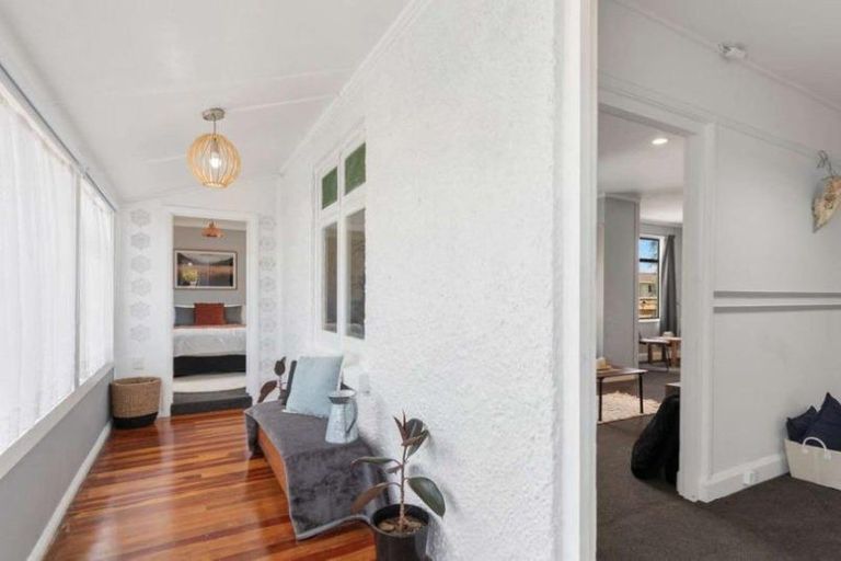 Photo of property in 18 Puriri Street, Gonville, Whanganui, 4501